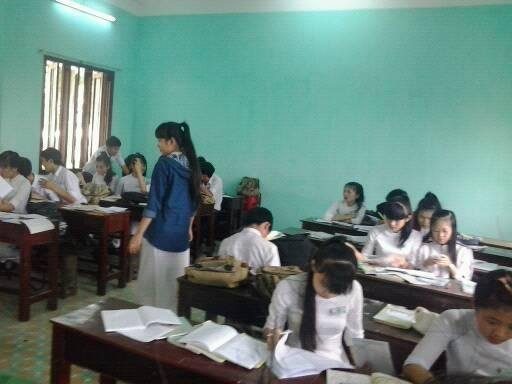 Khoảnh khắc 10 — ở lớp