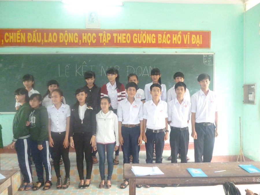 Ở Lớp — ảnh 2